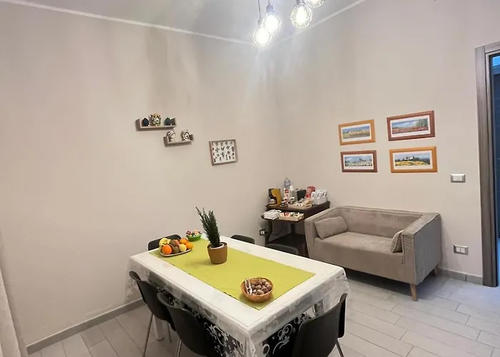 Chiaravalle Apartment