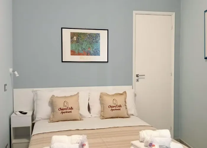 Chiaravalle Appartement *